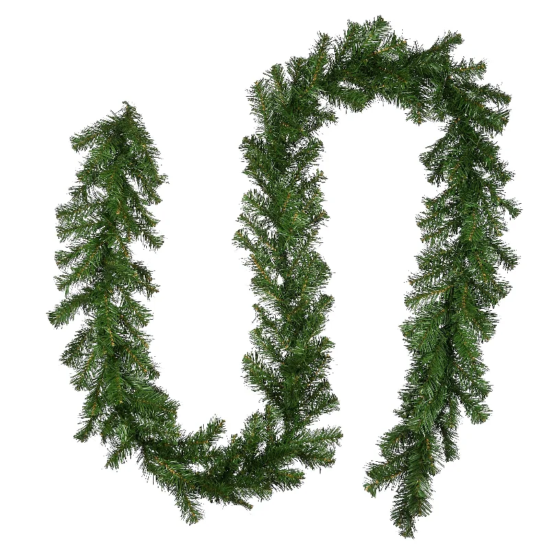 9 ft. Kincaid Spruce Garland